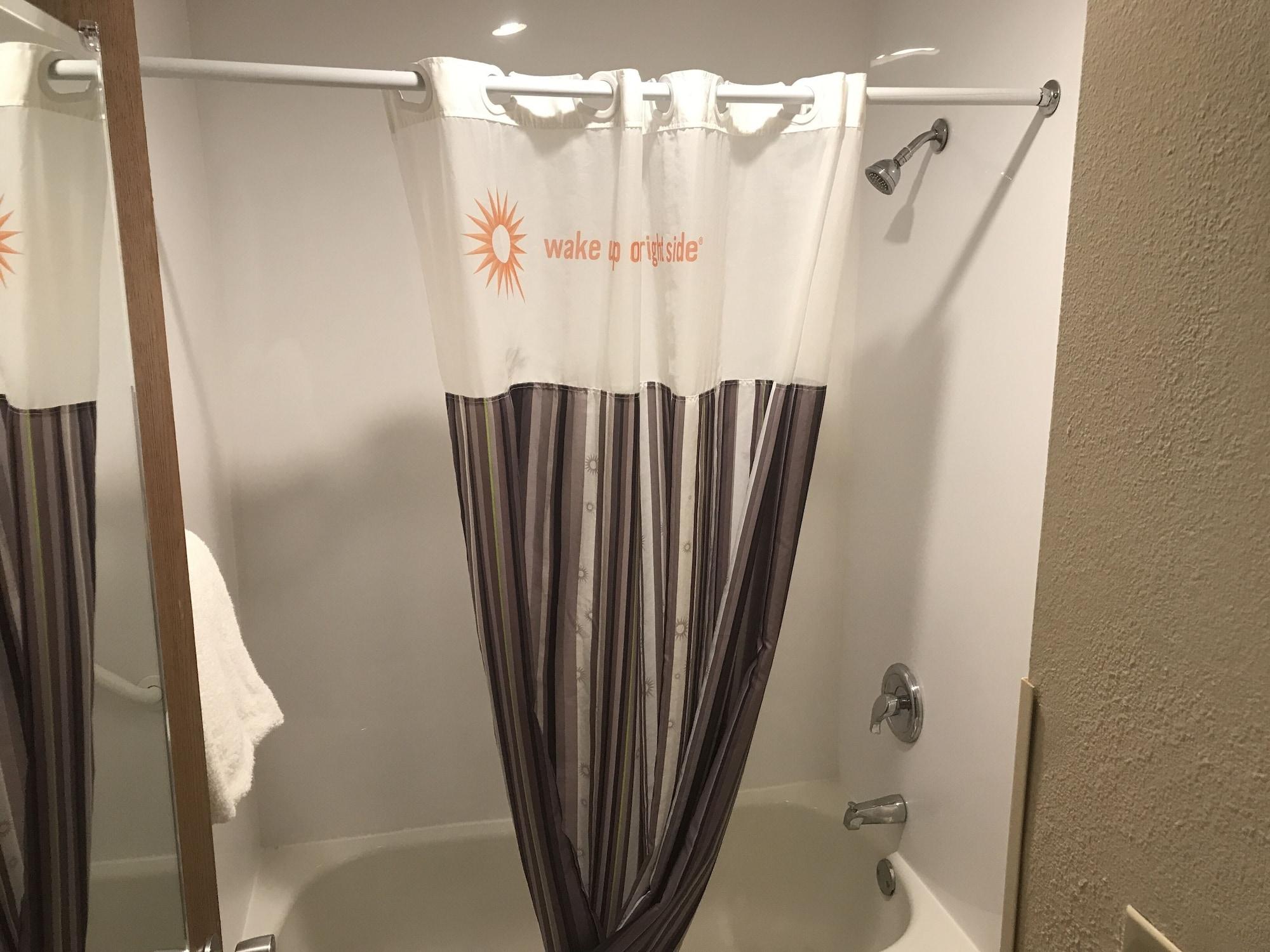 La Quinta Inn By Wyndham Indianapolis Airport Executive Dr Eksteriør bilde