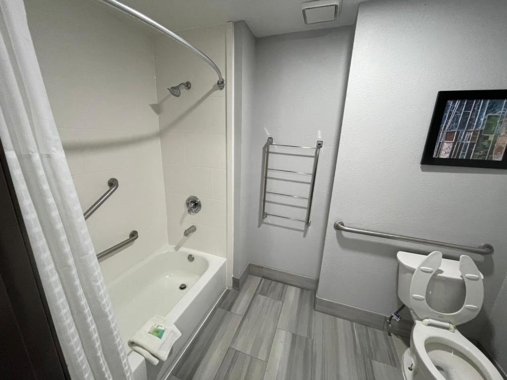 La Quinta Inn By Wyndham Indianapolis Airport Executive Dr Eksteriør bilde