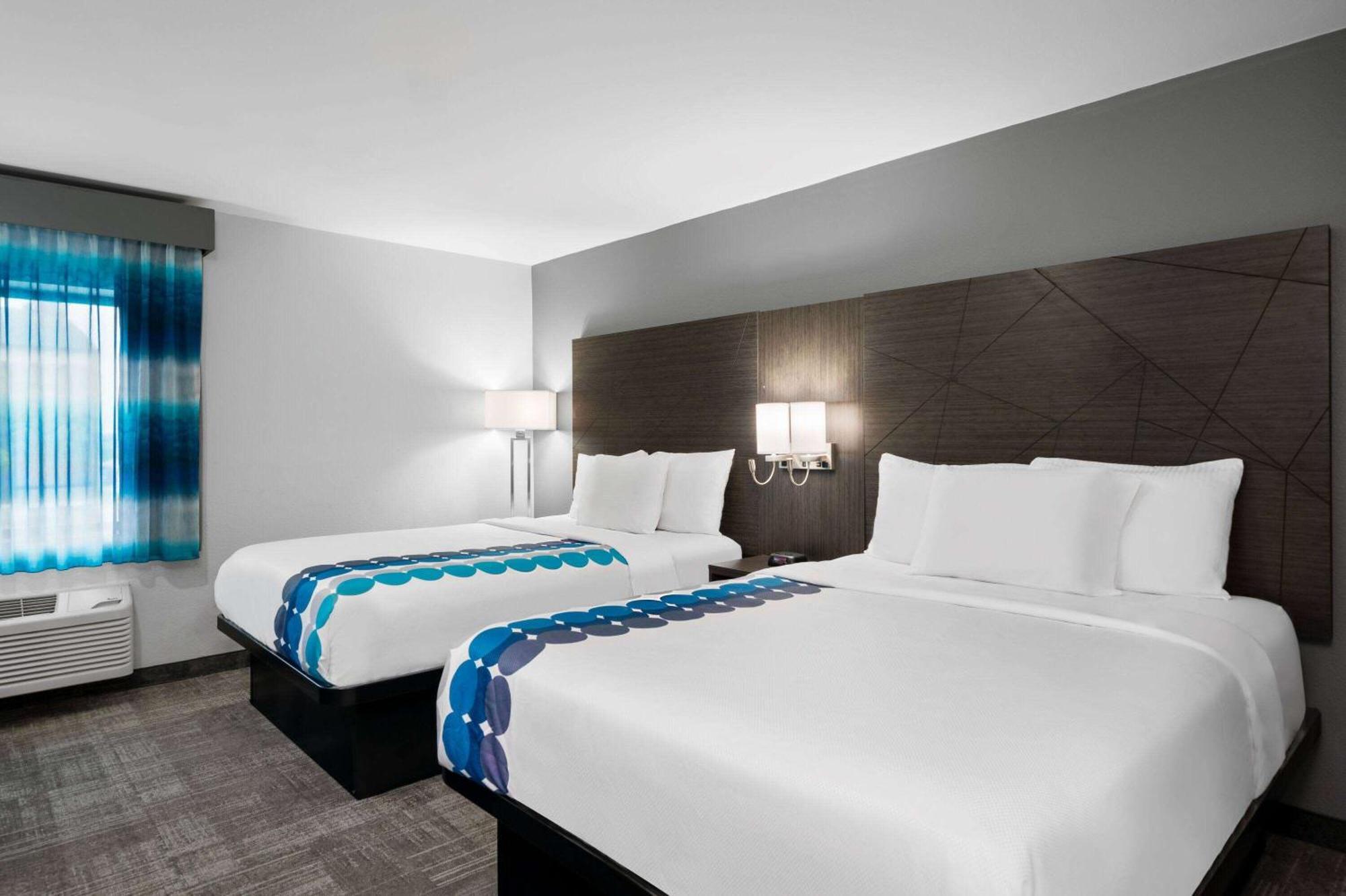 La Quinta Inn By Wyndham Indianapolis Airport Executive Dr Eksteriør bilde