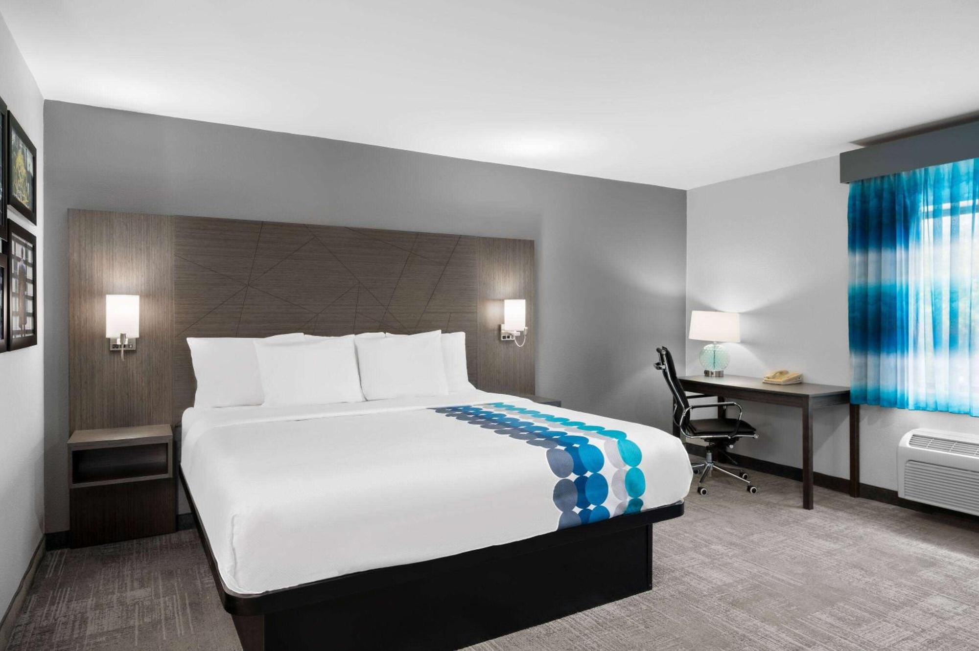 La Quinta Inn By Wyndham Indianapolis Airport Executive Dr Eksteriør bilde