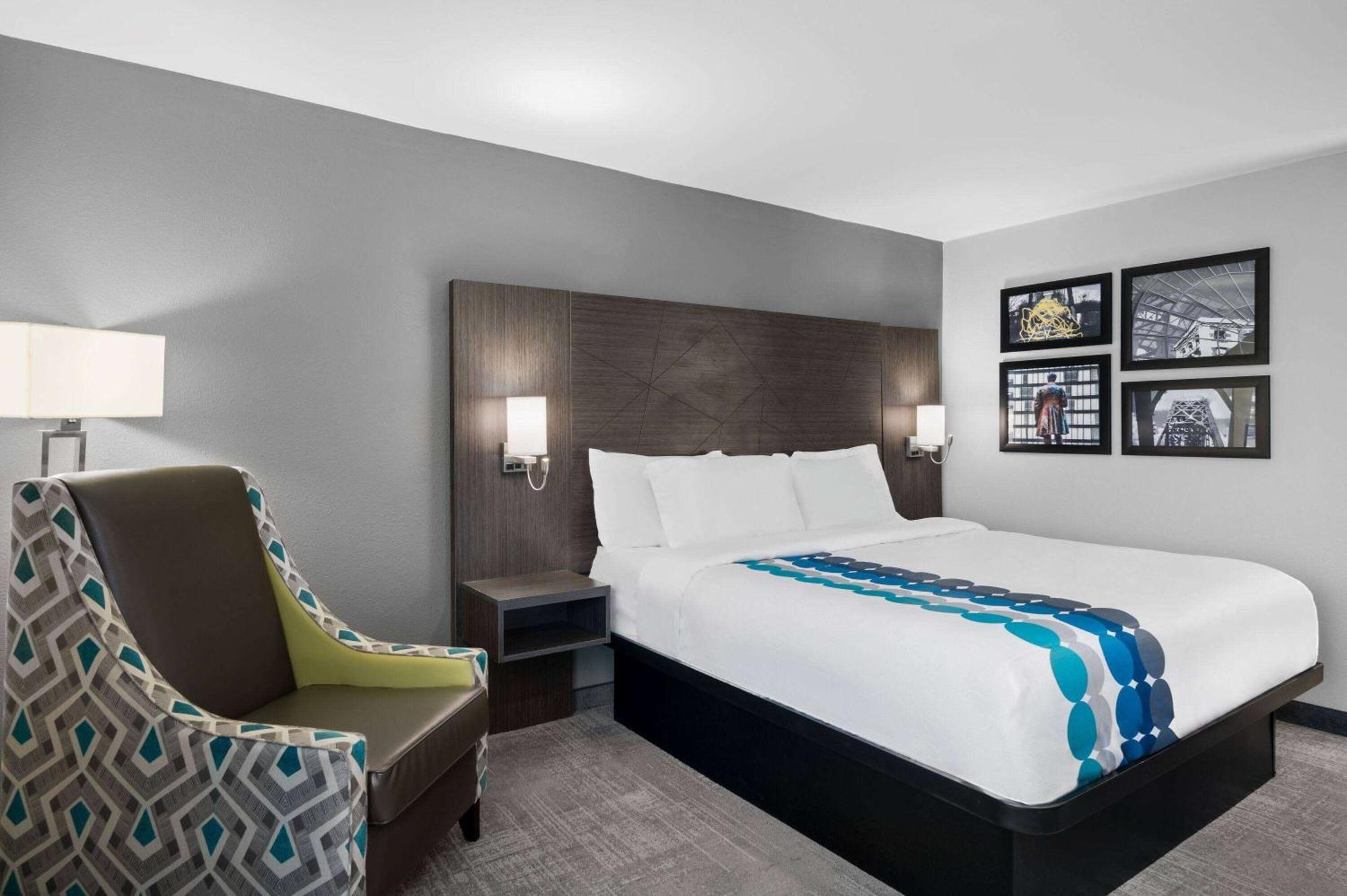 La Quinta Inn By Wyndham Indianapolis Airport Executive Dr Eksteriør bilde