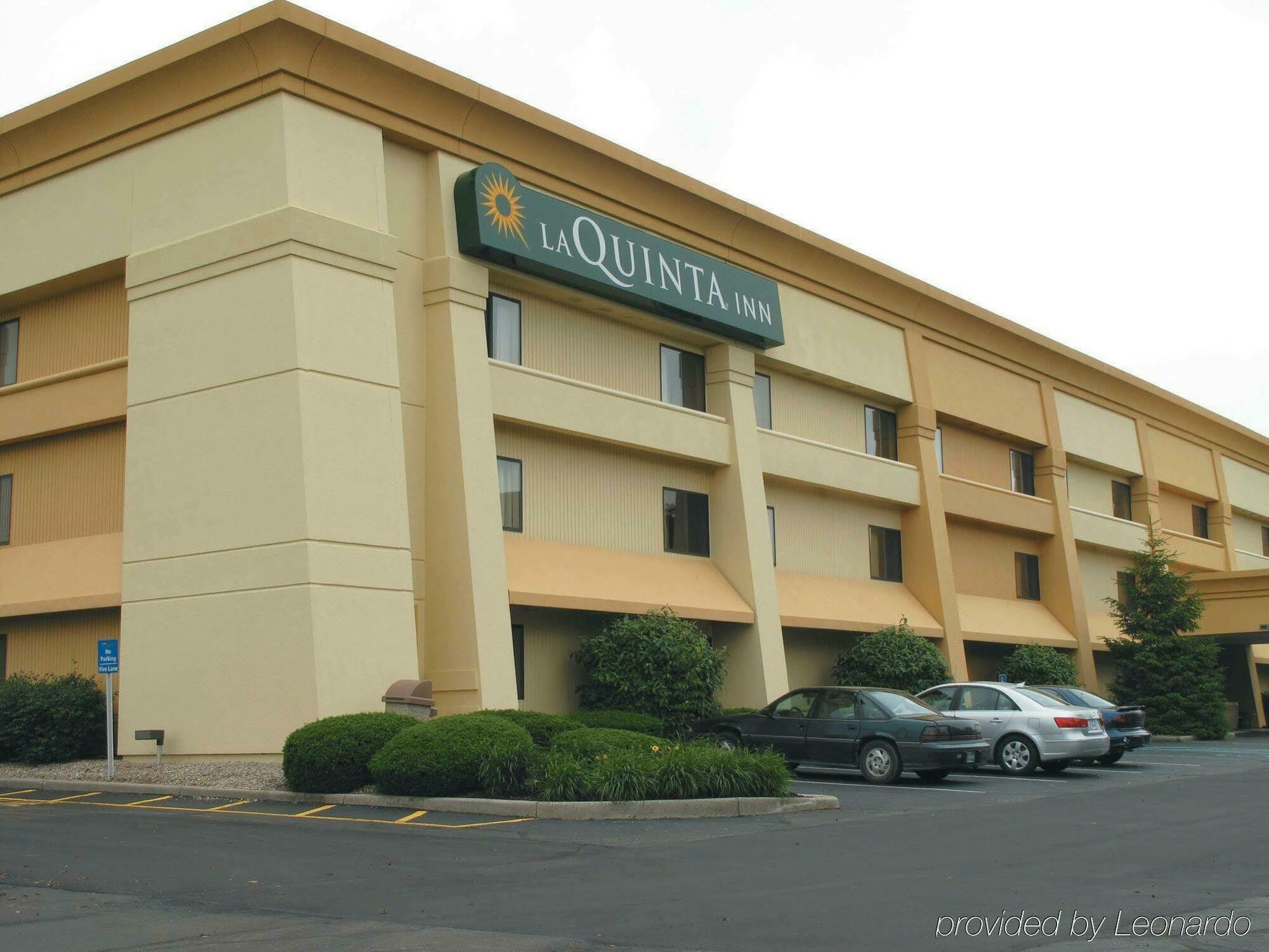 La Quinta Inn By Wyndham Indianapolis Airport Executive Dr Eksteriør bilde